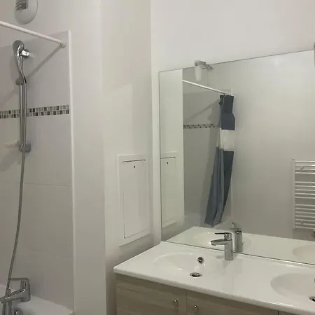 Cosy Et Lumineux 3 Pieces Apartment Drancy